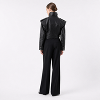 Jaket Kulit Domba Hitam Wanita Model Pendek Musim Gugur Ramah Lingkungan Anti Kusut Kerah Tegak Sayap Bahu Tersembunyi