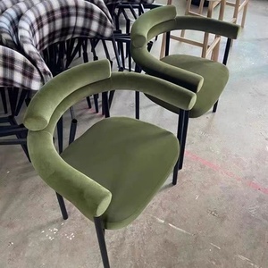 Chaise de loisir en tissu velours de luxe moderne Zxm, style nordique simple, chaise de salle à manger, cadre en métal, chaise de café - Product Image 5