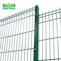 Panel de Malla de Alambre Curvada Triangular 3D, Bajo Mantenimiento, 50mm de Altura, 60mm de Tamaño de Poste, Valla de Seguridad para Entrada de Vehículos, Patio, Rancho