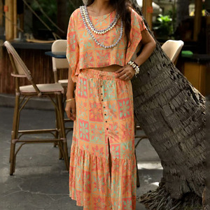 Conjunto de dos piezas de vestido largo holgado con estampado de moda de verano, hecho a medida, de rayón de alta calidad, estilo hawaiano. - Product Image 3