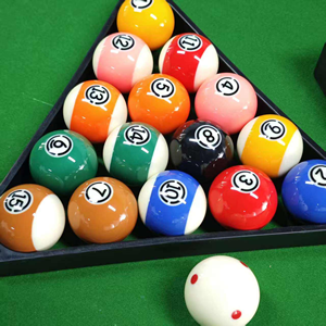 Juego de Bolas de Billar Viceroy Personalizables de Resina de Cristal Colorida - 9 Bolas de Billar Estándar para Uso Doméstico y en Torneos - Product Image 1