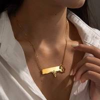Collier élégant pour femme en acier inoxydable avec chaîne à maillons, gravure de date, nom, lettre et motif de rose, cadeau de bijoux