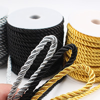 Sıcak satış 100% naylon halat renkli 3 Strand 4-30mm bükülmüş balıkçılık bükme halat yüksek mukavemetli Polyester malzeme