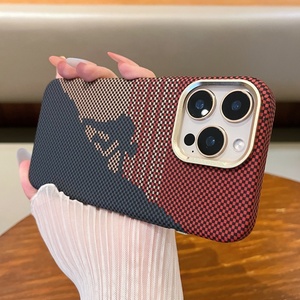 Hot Slim cứng PC Matte sợi carbon kết cấu từ trường hợp đối với iPhone 14 15 16 Pro Max với kim loại máy ảnh nút chống sốc Bìa - Product Image 1