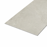 Panneau mural moderne en PVC imperméable et ignifuge avec garantie de 3 ans pour la décoration murale de la salle de bain des maisons et des hôtels avec design graphique