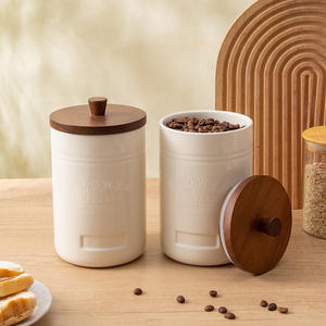 Pot de conservation en céramique Yumiplus avec couvercle en bois, cylindrique, blanc, hermétique, pour café, thé, céréales, usage en cuisine - Product Image 4