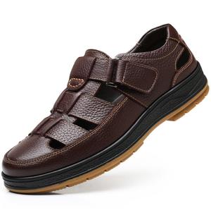 Scarpe estive da <span class=keywords><strong>uomo</strong></span> in pelle Casual con foro cavo <span class=keywords><strong>sandali</strong></span> da lavoro di grandi dimensioni 45 e 46 <span class=keywords><strong>sandali</strong></span> in pelle - Product Image 5