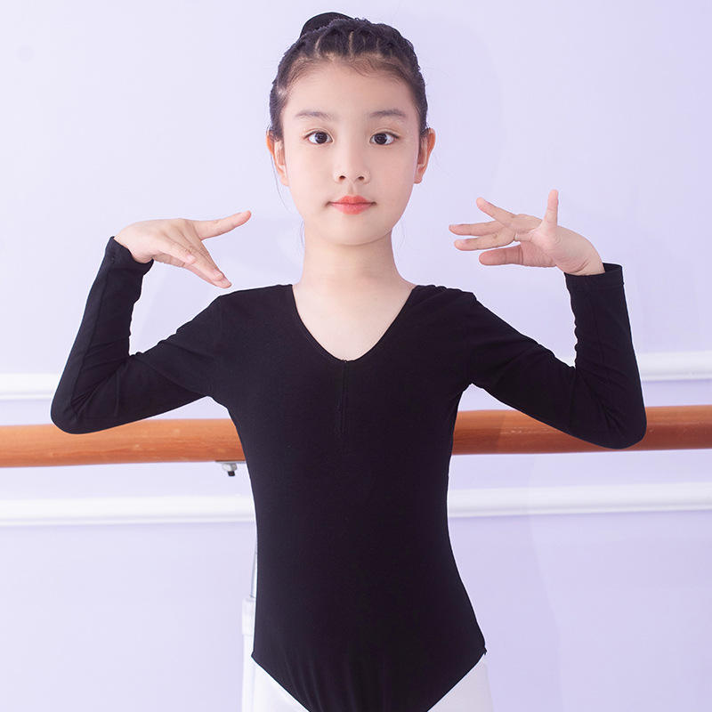 แขนยาวสีดำ