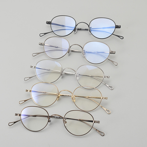 <span class=keywords><strong>Gafas</strong></span> de placa de titanio puro spot de fábrica de Shenzhen, montura de <span class=keywords><strong>gafas</strong></span> ópticas para hombres y mujeres - Product Image 3