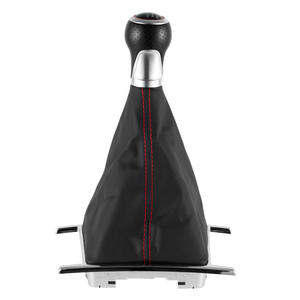 Couvercle de pommeau de levier de vitesse en cuir, pour Volkswagen Amarok 2010 – 2022, 5 ou 6 vitesses, avec surpiqûres rouges - Product Image 1