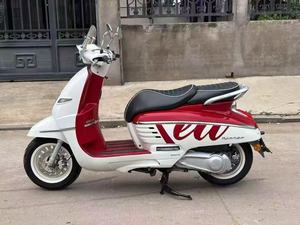 Scooter à essence <span class=keywords><strong>Peugeot</strong></span> Django 150cc <span class=keywords><strong>de</strong></span> haute qualité, design rétro élégant, moto pour les déplacements quotidiens - Product Image 2