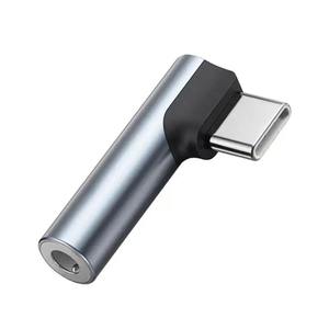 <span class=keywords><strong>Adaptateur</strong></span> audio USB-C vers 3,5 mm à angle droit en alliage d'aluminium Hi-Fi DAC avec fonction microphone compatible - Product Image 1