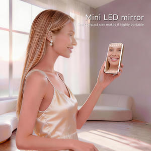 Miroir de maquillage compact portable rechargeable à LED rose avec éclairage à 3 couleurs réglables pour les voyages - Product Image 2