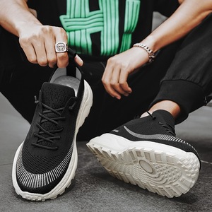 Chaussures décontractées en maille respirante tissée unie pour hommes, printemps-été 2025, nouvelles baskets tendance pour adolescents et étudiants - Product Image 4