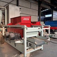 Grande ponceuse industrielle à bois à grande ouverture pour la production de copeaux de bois, de litière pour écuries, volailles et animaux