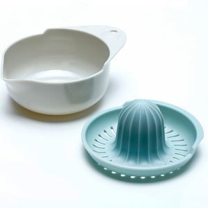 High Quality Plastic Manual Fruit <b>Press</b> Citrus Lime Lemon <b>Orange</b> Juice Fruit Reamer Lemon Squeezer with Strainer - Product Image 6