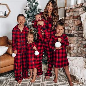<span class=keywords><strong>Pigiama</strong></span> natale famiglia cotone Plaid <span class=keywords><strong>con</strong></span> <span class=keywords><strong>bottoni</strong></span> abbigliamento per la casa inverno autunno <span class=keywords><strong>pigiama</strong></span> natale donna <span class=keywords><strong>pigiama</strong></span> - Product Image 1