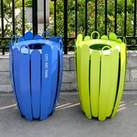 Poubelle extérieure en métal de couleur personnalisée, bac à déchets décoratif pour parc, jardin, place publique, aménagement paysager commercial