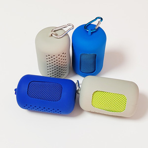 Wholesale New Promotion High Quality Outdoor Sports Travel Fitness Mini Cooling Towel with Silicone Case