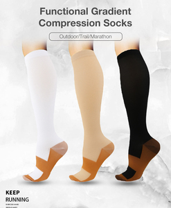 Chaussettes hautes <span class=keywords><strong>anti</strong></span>-<span class=keywords><strong>fatigue</strong></span> personnalisées pour le genou Chaussettes de compression en cuivre pour le soulagement de la <span class=keywords><strong>douleur</strong></span> - Product Image 5