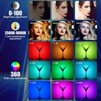 Ulanzi VL120 Lumière Vidéo RVB sur Caméra 3100mAh 2500-9000K Panneau LED d'Éclairage d'Appoint (CRI95 Adaptateur Griffe Porte-Accessoire Diffuseur Souple) 360