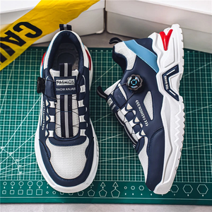 Zapatillas de deporte para hombre, zapatos deportivos de diseñador, moda informal, tela de cuero de microfibra, zapatos de plataforma plana con aumento de altura transpirable 135 - Product Image 3