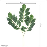 Vente en gros de tiges de feuilles artificielles personnalisées, formes variées, écologiques, de haute qualité, pour la décoration de mariages, événements, paysages et toiles de fond.