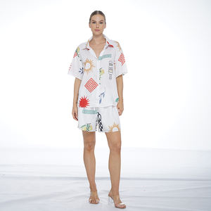 Nuovo Set estivo da <span class=keywords><strong>donna</strong></span> in cotone e <span class=keywords><strong>lino</strong></span>, con camicia stampata monopetto con risvolto e <span class=keywords><strong>pantaloncini</strong></span> stampati - Product Image 1