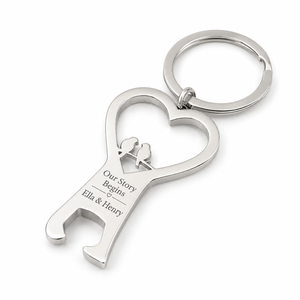 Llavero abridor de botellas con forma de corazón personalizado para recuerdos de boda con grabado personalizado, resistente al óxido y sin plomo. - Product Image 3