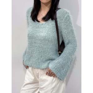 Pull col rond uni gris foncé pour femmes - Product Image 1