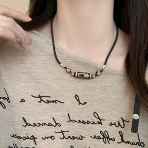 Collier de perles Dzi à neuf yeux de style tibétain Feng Shi, en agate, artisanat manuel, unisexe, artistique, rétro, chaîne de pull tendance - Product Image 4