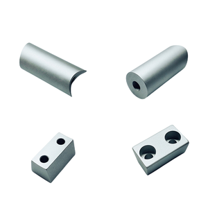 Tùy Chỉnh Kim Loại Dịch Vụ Chế Biến Máy <span class=keywords><strong>CNC</strong></span> Phụ Tùng 5 Trục Chính Xác Nhôm <span class=keywords><strong>CNC</strong></span> Phay Các Bộ Phận Công - Product Image 1