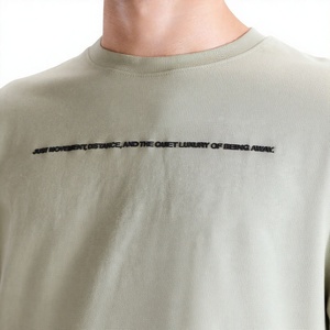 Camiseta de Algodón Verde Claro para Hombre, Manga Corta, Cuello Redondo, Corte Regular Informal, Diseño con Letras Estampadas en la Parte Delantera, Tejido Jersey Transpirable - Product Image 4