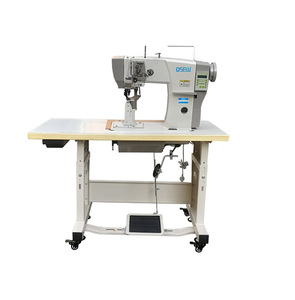 Máquina de coser industrial de pespunte de triple arrastre de alta resistencia con gancho grande y cama alta, de una sola aguja y accionamiento directo, modelo QS-1591BT - Product Image 1