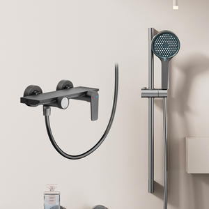 <span class=keywords><strong>Set</strong></span> <span class=keywords><strong>Doccia</strong></span> a Parete in Lega di Alluminio con Controllo Acqua Calda <span class=keywords><strong>e</strong></span> Fredda, Tubo Flessibile <span class=keywords><strong>e</strong></span> <span class=keywords><strong>Doccetta</strong></span> per Bagno Moderno 3023 - Product Image 1