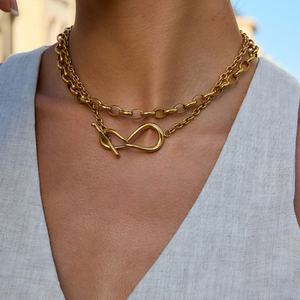 Collar Minimalista de Alta Gama, Resistente al Agua, de Acero Inoxidable con Baño de Oro de 18k, Cierre OT, para Mujer - Product Image 2