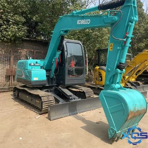 Excavadora de cadenas Kobelco SK75 de segunda mano con motor Isuzu, peso operativo de 7500 kg, capacidad de la cucharón de 0.40 m, motor y caja de cambios. - Product Image 4