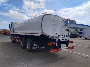 Camion pulvérisateur d'eau anti-poussière F3000 22 CBM 22 tonnes, citerne de distribution d'eau grande capacité - Product Image 4