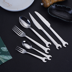 Creatief ontwerp, hoogwaardig klassiek gouden roestvrijstalen bestek met sleutelvormig handvat voor zakelijke geschenken - Product Image 6