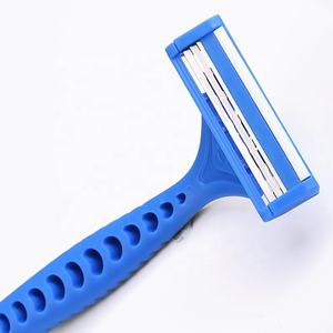 Maquinilla <span class=keywords><strong>de</strong></span> <span class=keywords><strong>Afeitar</strong></span> <span class=keywords><strong>MAX</strong></span> <span class=keywords><strong>de</strong></span> Gran Venta en Rusia y Kazajistán, Fabricante, Blíster, <span class=keywords><strong>3</strong></span> Hojas, Cuchilla <span class=keywords><strong>de</strong></span> <span class=keywords><strong>Afeitar</strong></span> Recta, Segura y Desechable para Hombres - Product Image 5