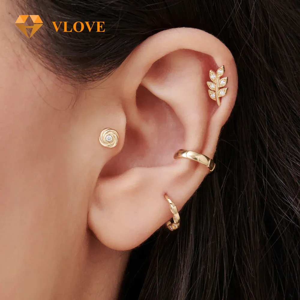 Vlove Hot Selling En Hot Selling Items Massief Gouden Sieraden 14K Blad Diamant Helix Piercing Stud Oorbellen