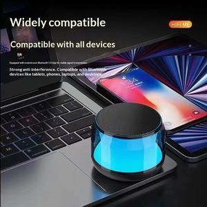 Altavoz Transparente de Diseño Futurista, Mini Altavoz Inalámbrico Portátil con Batería de 5000-8000 mAh, Salida de 3 W para Teléfono, PC, Escritorio y Hogar - Product Image 4