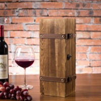 Boîte à vin vintage en bois brun réutilisable personnalisée, porte-bouteille unique, boîte cadeau, boucles en similicuir, fermeture à loquet, suspension murale