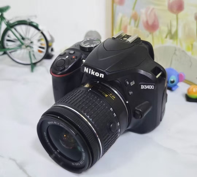 High Quality Compact SLR Digital Camera D3400 Kit 18-55mm Lens 24MP 5.0fps Continuous Shooting Camera