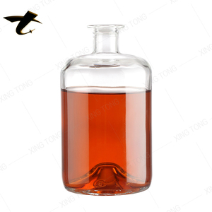 Botellas de Vidrio Redondas Vacías Personalizadas para Licores (500ml/750ml/700ml) con Sello de Corcho y Serigrafía para Vodka, Ginebra, Whisky y Licores - Product Image 2
