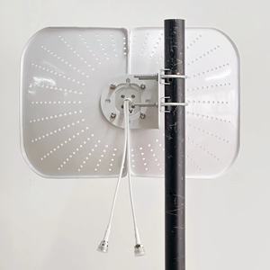 <span class=keywords><strong>Antenne</strong></span> <span class=keywords><strong>parabolique</strong></span> <span class=keywords><strong>portable</strong></span> longue portée en bande Ku 2.4m 90cm 60cm 5GHz Communication directionnelle en aluminium en fibre de verre - Product Image 4