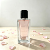 Flacon pulvérisateur de parfum classique en verre rectangulaire de 50 ml avec couvercle magnétique, flacon de parfum vide transparent en verre serti de 50 ml pour la vente en gros