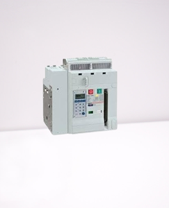 Disjoncteur industriel 3P 630A 415V AC avec affichage numérique et voyants lumineux pour la protection des systèmes électriques - Product Image 1