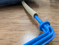 Excellent Goutteur Émetteur Blue Arrow Anti-UV en Plastique pour l'Irrigation Automatique et l'Entretien de l'Humidité en Serre – Micro-Arrosage à Pointe