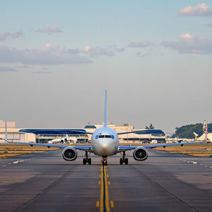 TIPTOP Air + Express Cargo Shipping Service Guangdong Expédition en 3 jours 24/7 Support Assurance Marchandises générales Destinations dans le monde entier - Product Image 1